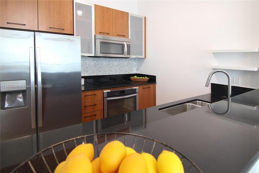 Picture of 9055 SW 73Rd Ct # 405, Miami FL 33156