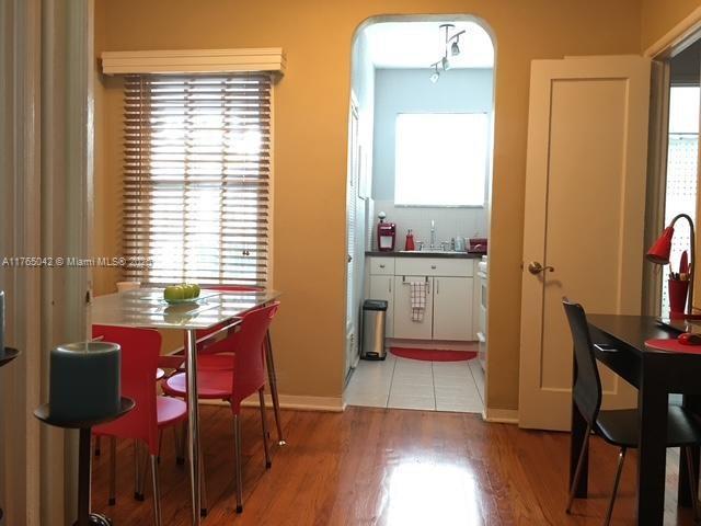 Picture of 750 Euclid Ave # 8, Miami Beach FL 33139