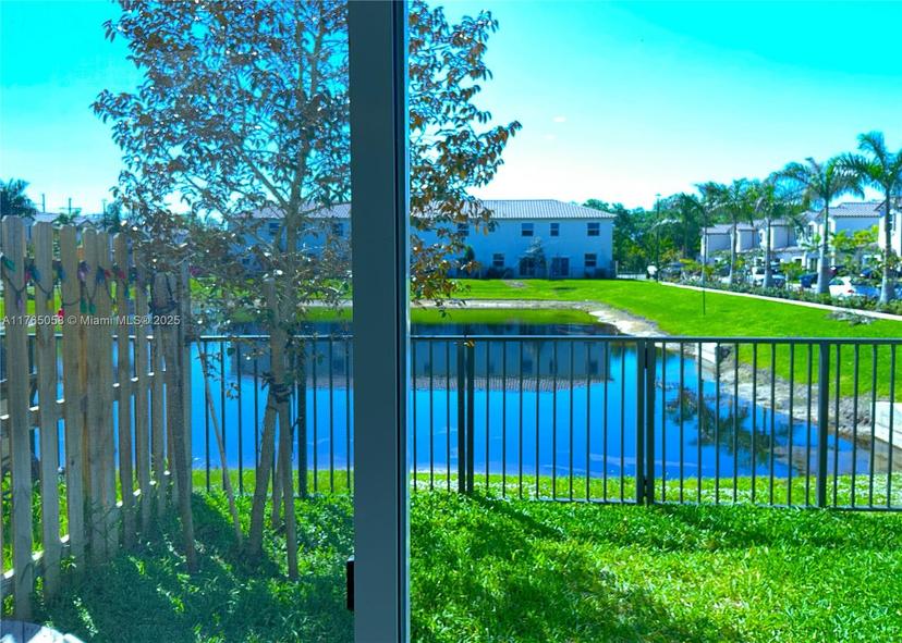 Picture of 5544 NW 27Th Pl # 1, Lauderhill FL 33313