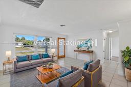 Picture of 825 NW 8Th Ave, Dania Beach, FL 33004