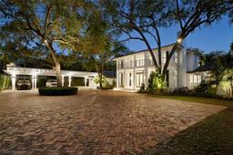 Picture of 4550 Sunset Dr, Coral Gables, FL 33143