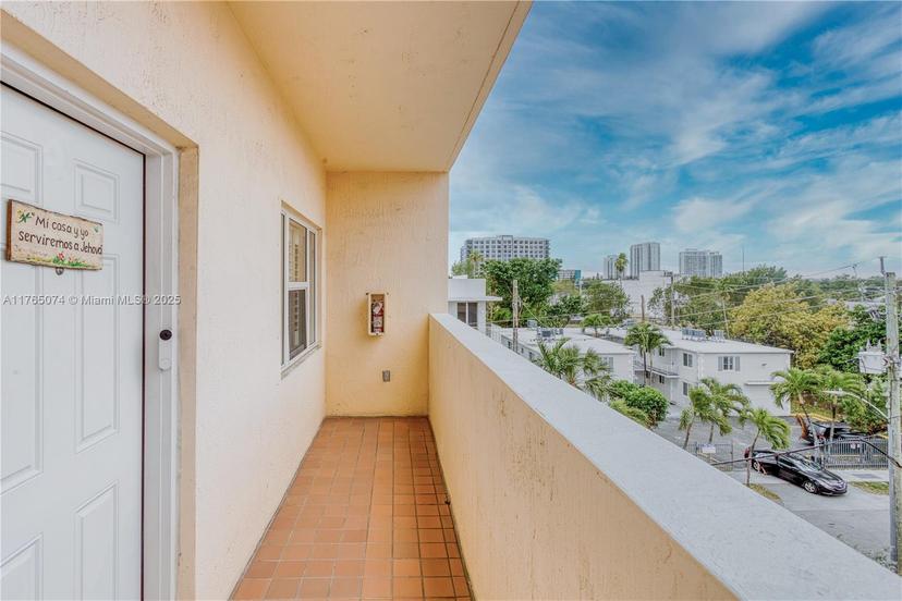 Picture of 1627 NW 18Th St # 410, Miami FL 33125