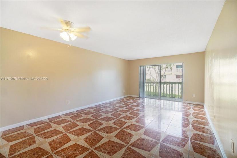 Picture of 15205 NE 6Th Ave # D111, Miami FL 33162