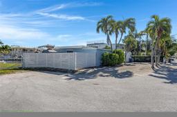 Picture of 230 Jolly Roger Dr, Key Largo, FL 33037