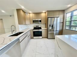Picture of 3005 Portofino Isle # F3, Coconut Creek, FL 33066