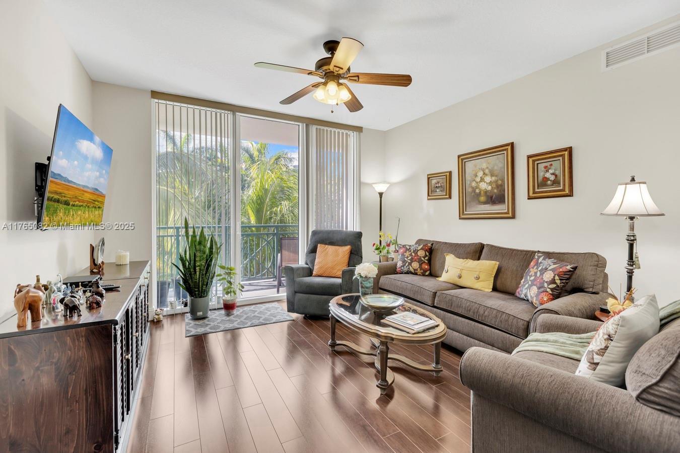 Picture of 510 NW 84Th Ave # 436, Plantation, FL 33324