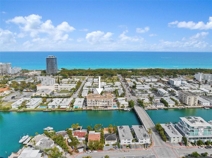Picture of 8530 Byron Ave # 502, Miami Beach FL 33141