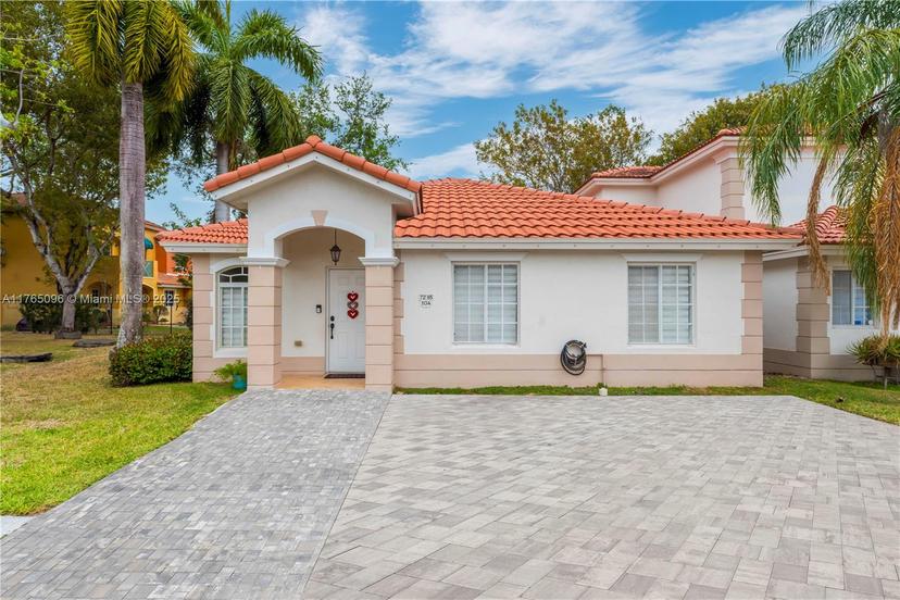 Picture of 7285 NW 173Rd Dr # 104, Hialeah FL 33015