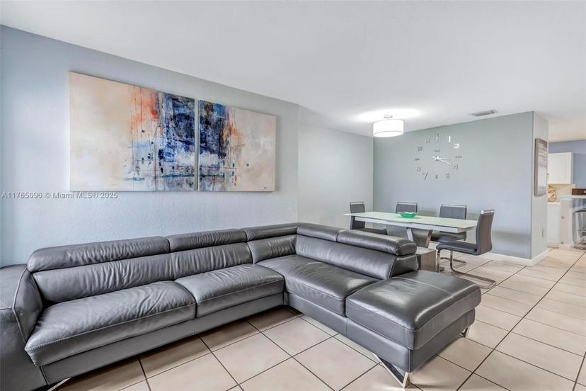 Picture of 7285 NW 173Rd Dr # 104, Hialeah FL 33015