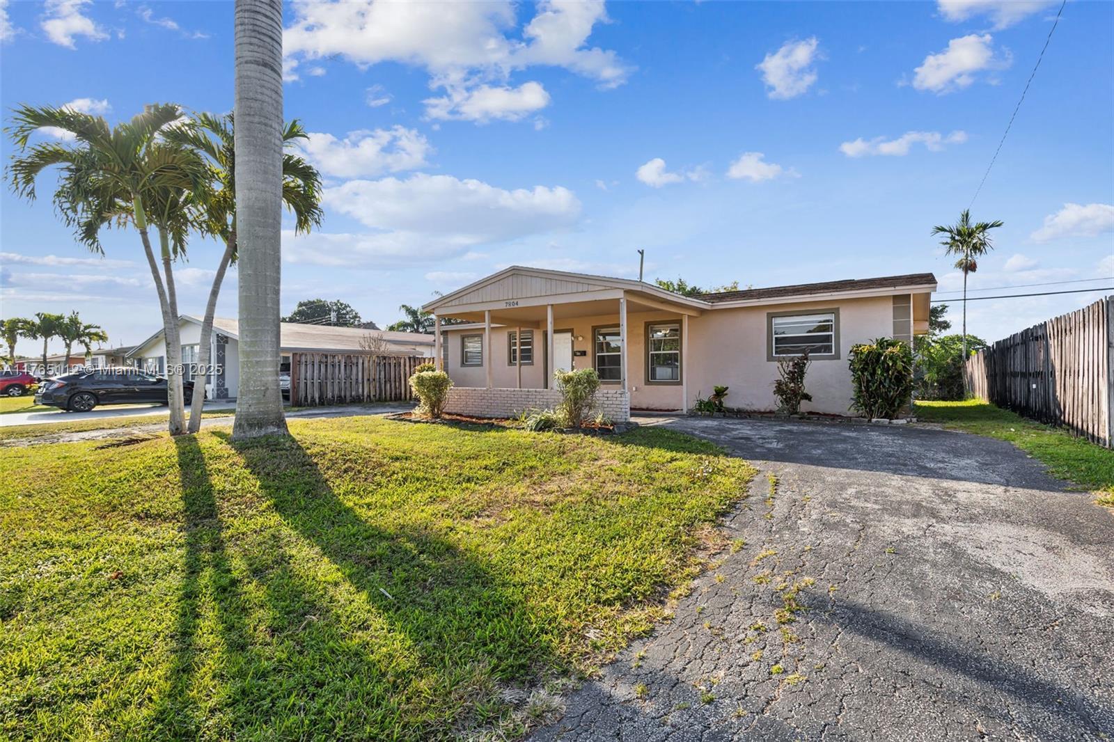 Picture of 7804 Meridian St, Miramar, FL 33023