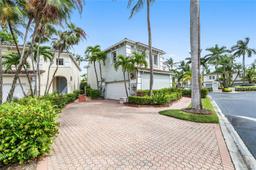 Picture of 3015 NE 208Th St, Aventura, FL 33180