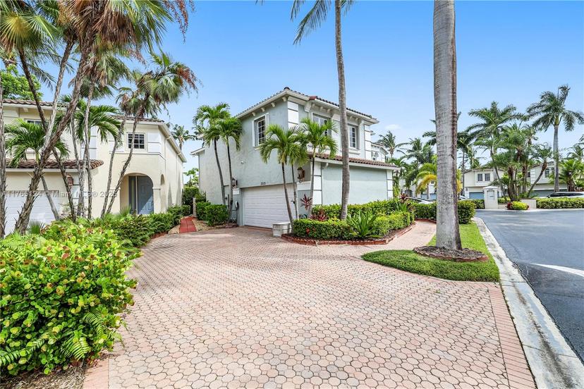 Picture of 3015 NE 208Th St, Aventura FL 33180