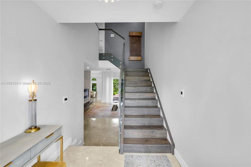 Picture of 3015 NE 208Th St, Aventura FL 33180
