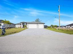 Picture of 2518 SW 17Th Ave, Cape Coral, FL 33914