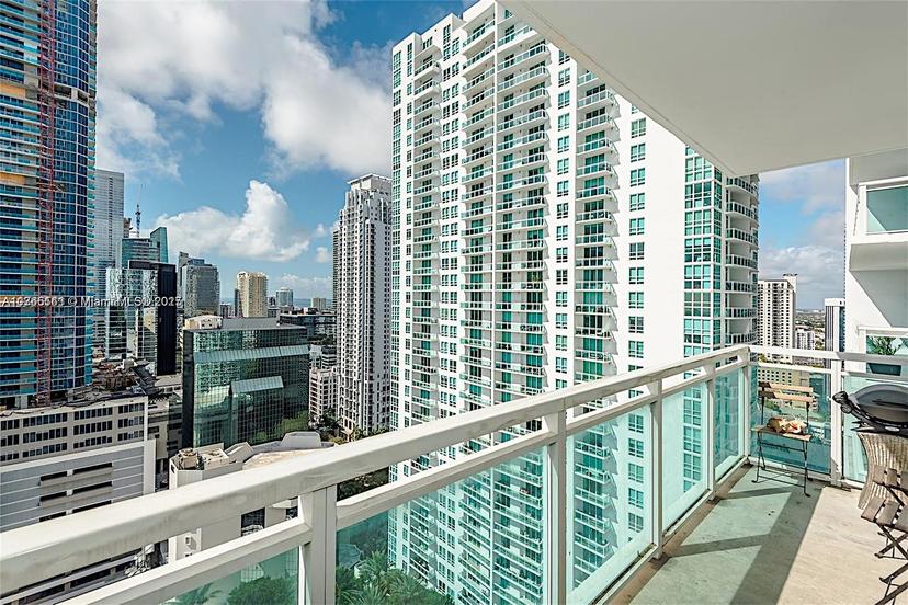Picture of 950 Brickell Bay Dr # 2909, Miami FL 33131