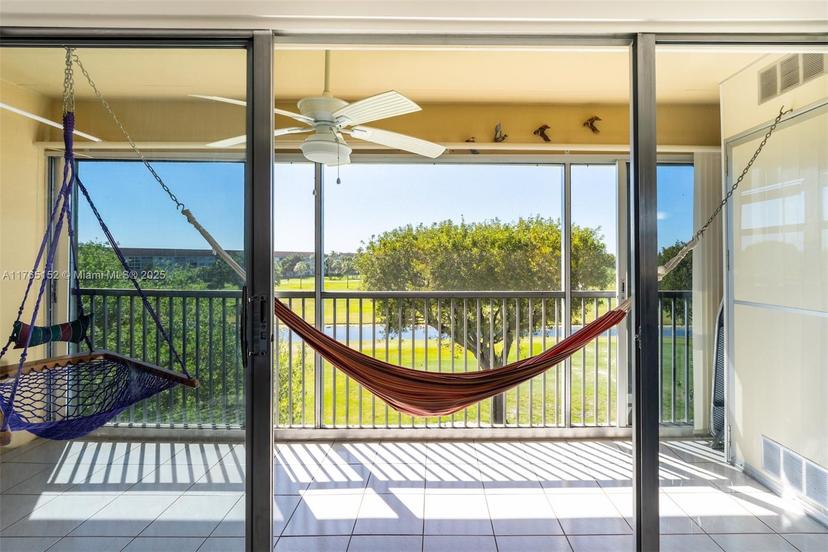 Picture of 1300 SW 125Th Ave # 415K, Pembroke Pines FL 33027