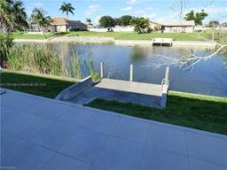 Picture of 1427 NE 8Th St Pl, Cape Coral, FL 33909