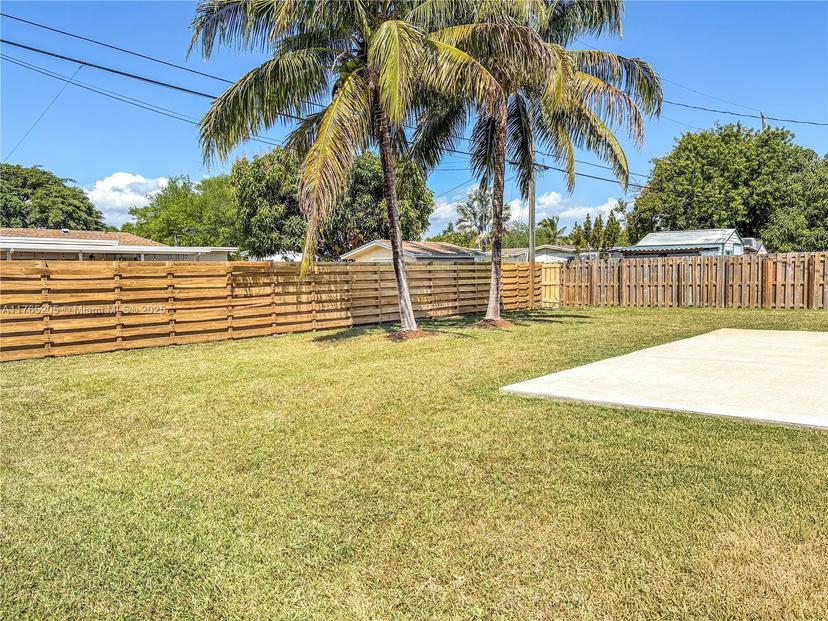 Picture of 19920 Holiday Rd, Cutler Bay FL 33157