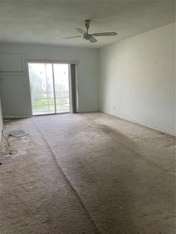 Picture of 4750 NW 10Th Ct # 310, Plantation, FL 33313