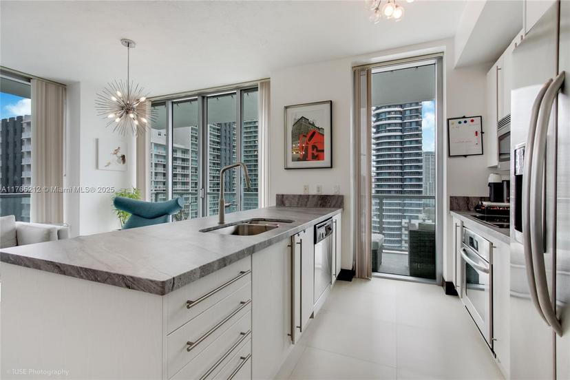 Picture of 79 SW 12Th St, Miami FL 33130