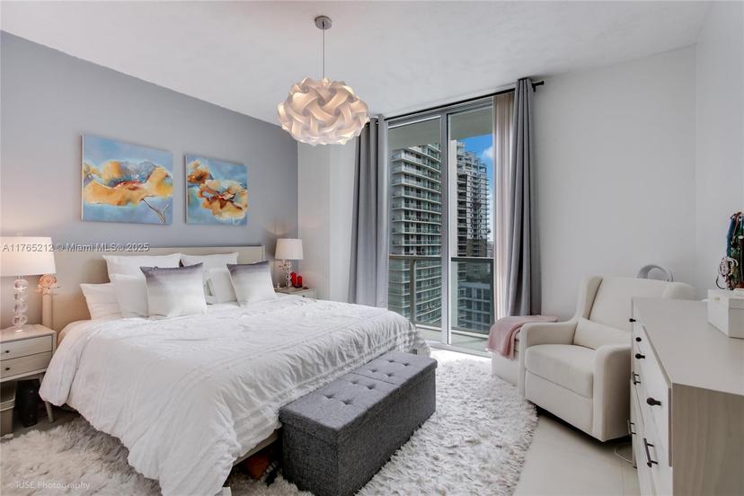 Picture of 79 SW 12Th St, Miami FL 33130