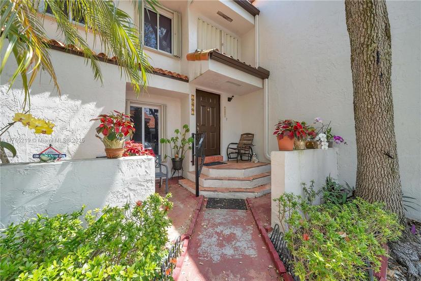 Picture of 7577 SW 109Th Pl, Miami FL 33173