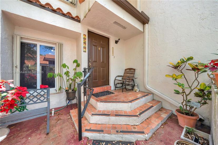 Picture of 7577 SW 109Th Pl, Miami FL 33173