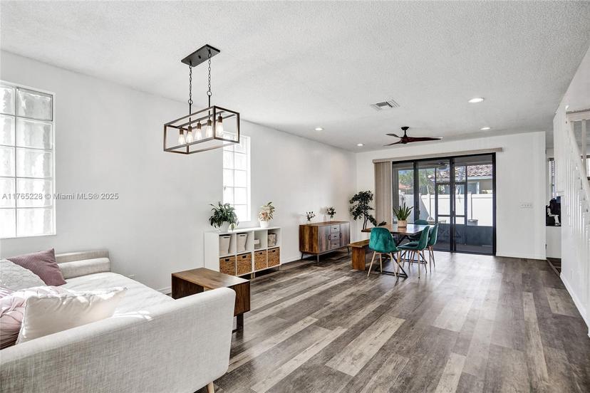 Picture of 16299 NW 19Th St, Pembroke Pines FL 33028