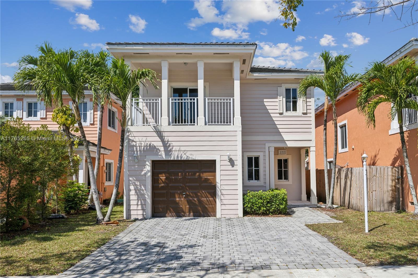 Picture of 372 NE 35Th Ave, Homestead, FL 33033