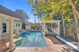 Picture of 20220 NE 15Th Ave, Miami, FL 33179