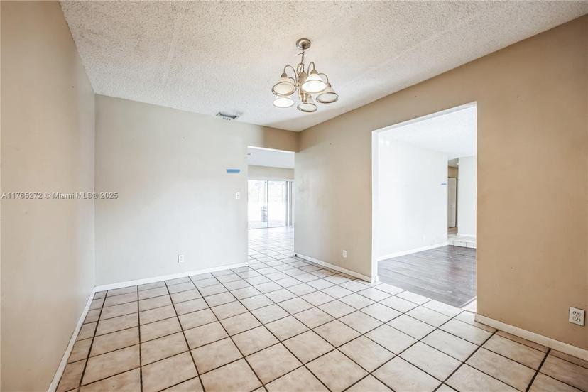 Picture of 3740 NW 113Th Ave, Coral Springs FL 33065