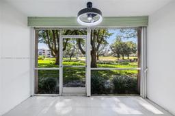 Picture of 9471 Evergreen Pl # 104, Davie, FL 33324