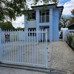 Picture of 3085 NW 43Rd Ter, Miami, FL 33142
