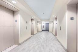 Picture of 1750 N Bayshore Dr # 5201, Miami, FL 33132