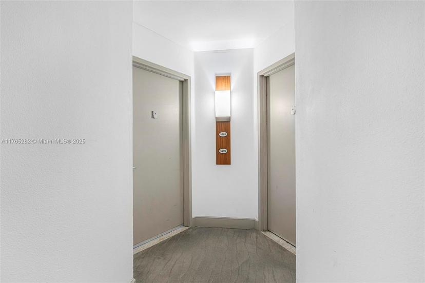Picture of 1750 N Bayshore Dr # 5201, Miami FL 33132