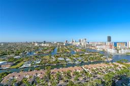 Picture of 21205 Yacht Club Dr # 2605, Aventura, FL 33180