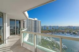 Picture of 21205 Yacht Club Dr # 2605, Aventura, FL 33180