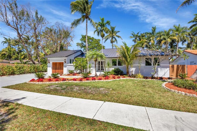 Picture of 8951 SW 160Th St, Palmetto Bay FL 33157