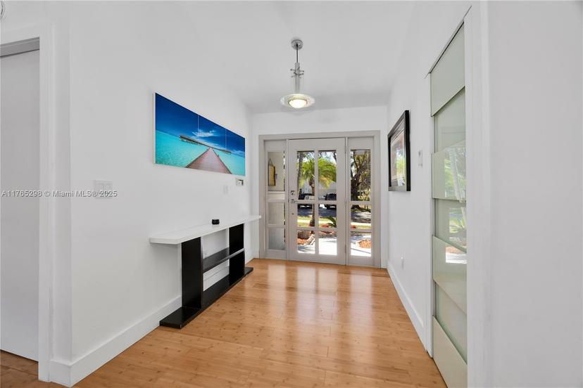 Picture of 8951 SW 160Th St, Palmetto Bay FL 33157