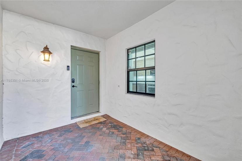 Picture of 4424 Hidden Harbour Ter, Dania Beach FL 33312