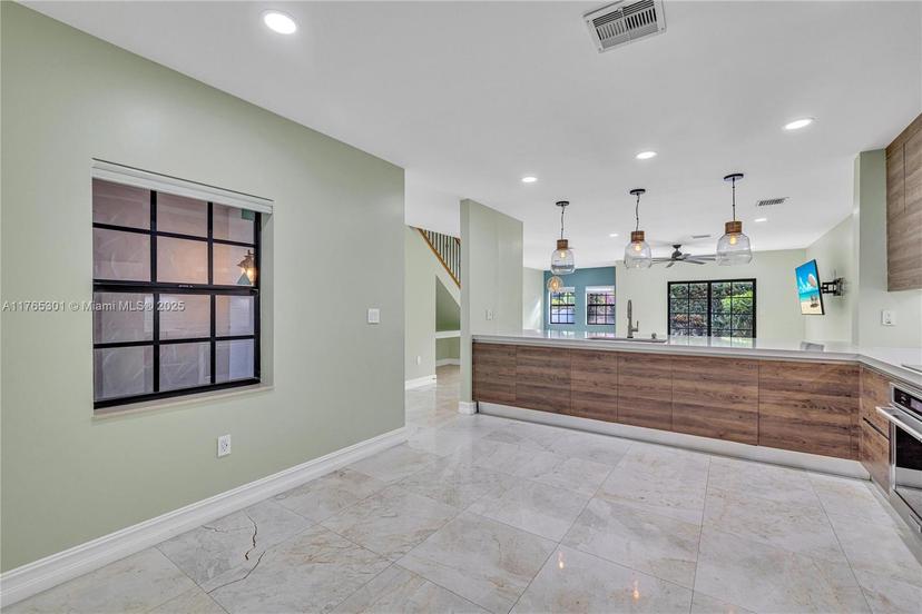 Picture of 4424 Hidden Harbour Ter, Dania Beach FL 33312