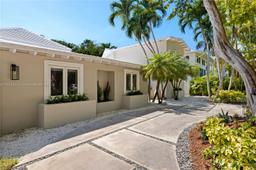 Picture of 200 W Mcintyre St, Key Biscayne, FL 33149