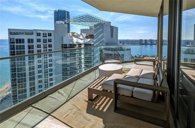 Picture of 18975 Collins Ave # 3004, Sunny Isles Beach FL 33160