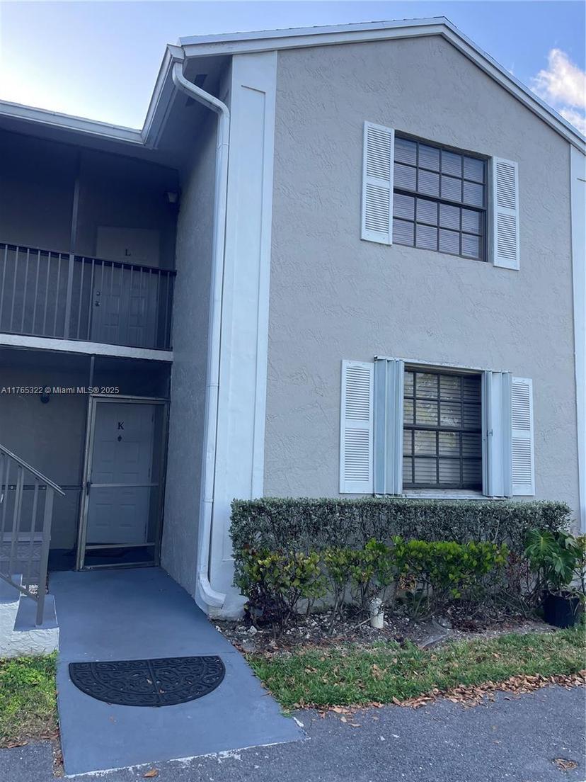 Picture of 1460 Jefferson Dr # 1460K, Homestead FL 33034