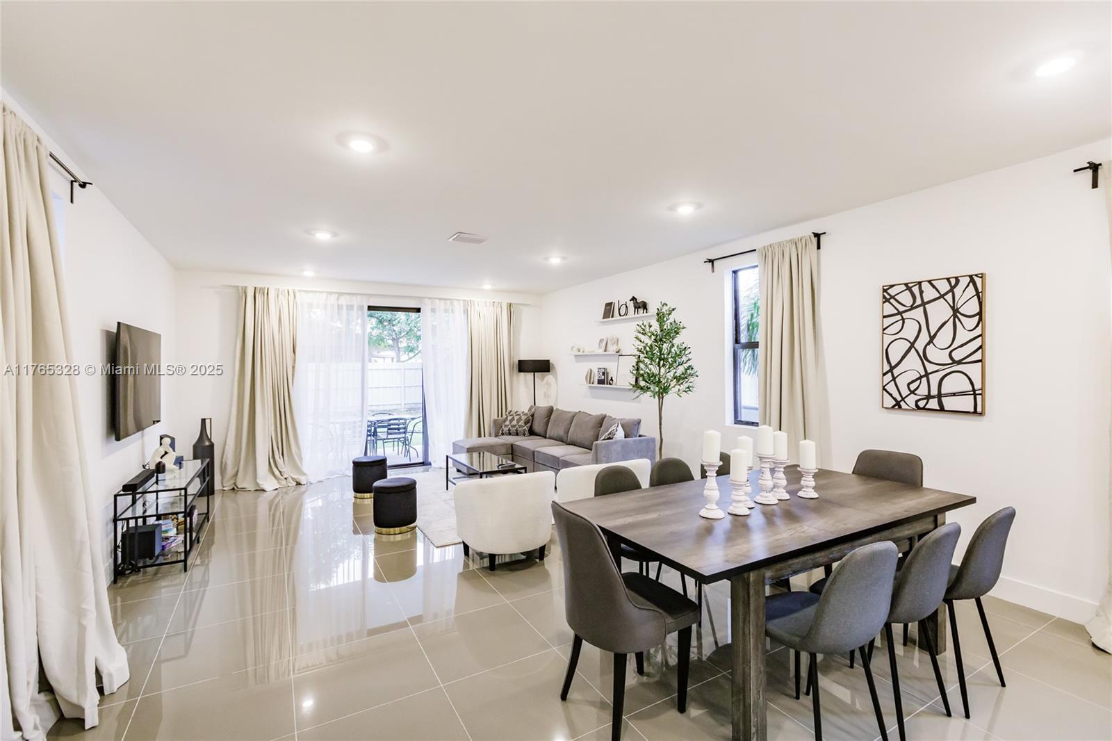 Picture of 3643 SW 3Rd St # 3643, Miami, FL 33135