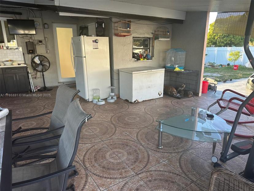 Picture of 8401 NW 30Th Pl, Miami FL 33147