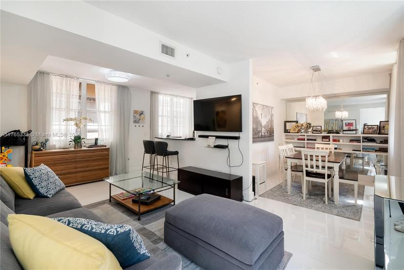 Picture of 3232 SW 22Nd Ter # 115, Miami FL 33145