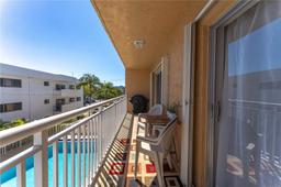 Picture of 17051 NE 35Th Ave # 206, North Miami Beach, FL 33160