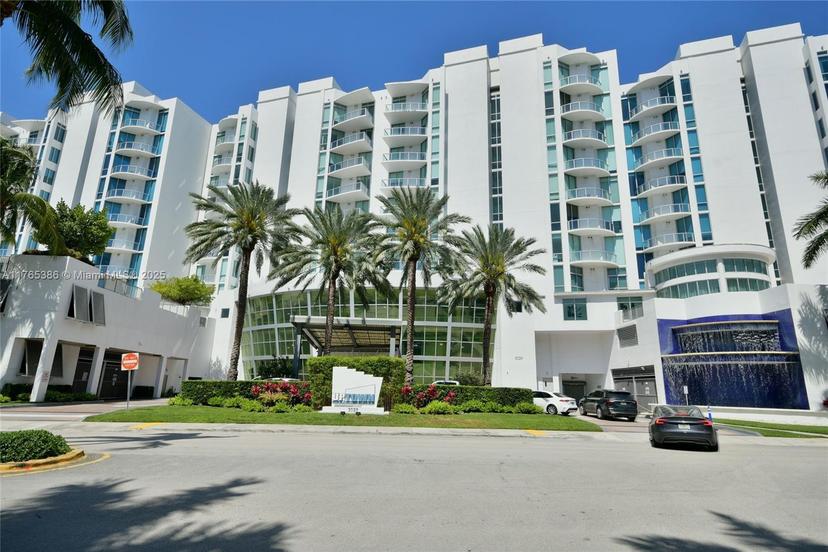 Picture of 3029 NE 188Th St # 902, Aventura FL 33180