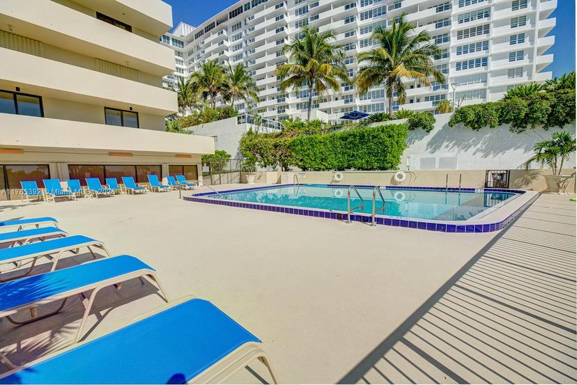 Picture of 1623 Collins Ave # 512, Miami Beach FL 33139